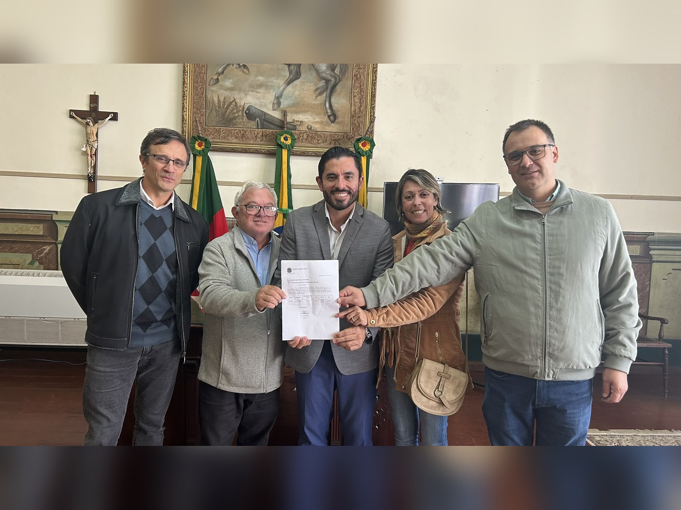 Entrega de recursos em Jaguarão com lideranças locais
